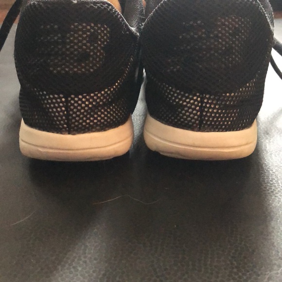 New Balance 730v2 WX730BK2 Athletic Runner Trainer - Picture 3 of 5